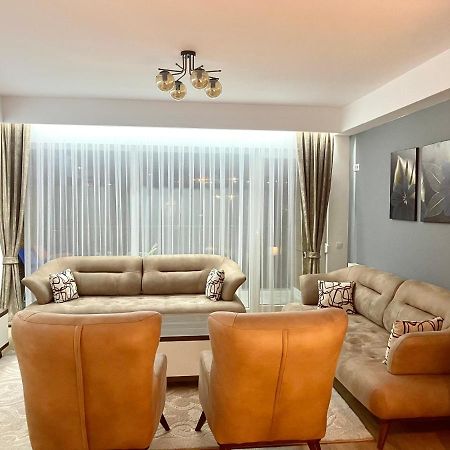 Daf Apartaments Pristina Extérieur photo