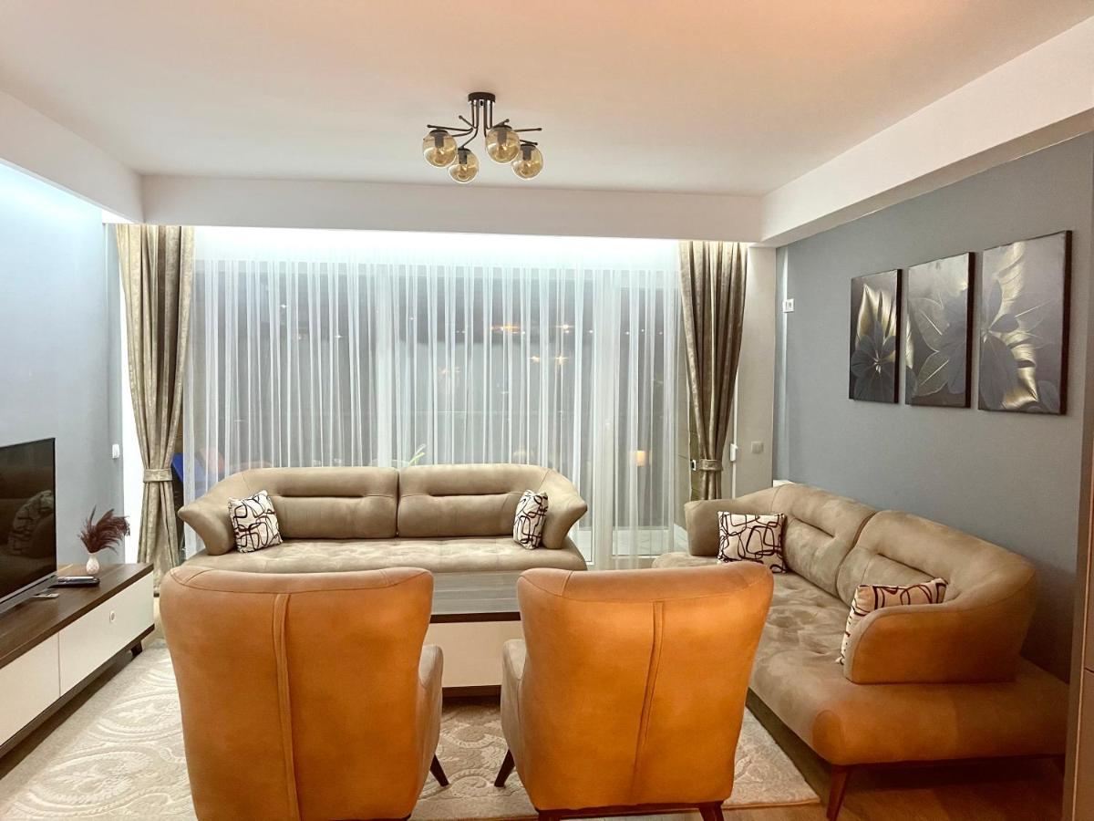 Daf Apartaments Pristina Extérieur photo