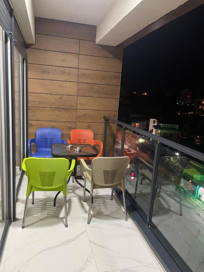 Daf Apartaments Pristina Extérieur photo